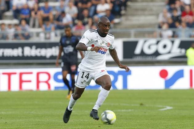 Gael Kakuta FOOTBALL : Amiens SC vs OGC Nice - Ligue 1 Conforama - 4eme journee - 26 08 2017 MichaelBaucher Panoramic 