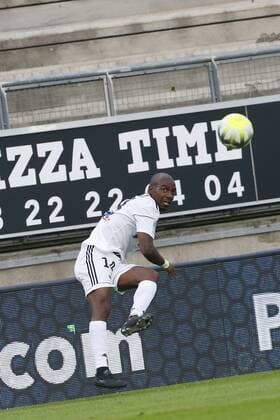 Gael Kakuta FOOTBALL : Amiens SC vs OGC Nice - Ligue 1 Conforama - 4eme journee - 26 08 2017 MichaelBaucher Panoramic 