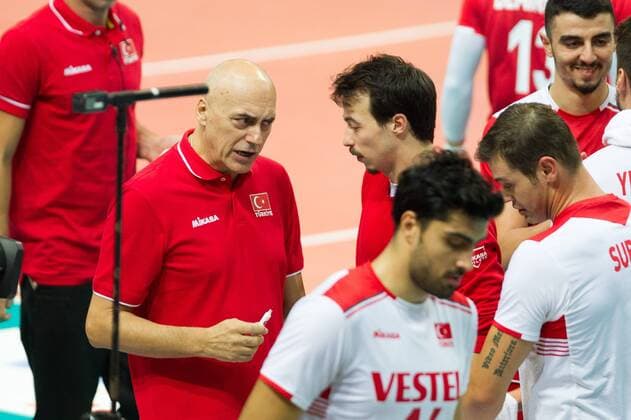 KATOWICE 27.08.2017 SIATKOWKA CEV MISTRZOSTWA EUROPY W PILCE SIATKOWEJ MEZCZYZN LOTTO EUROVOLLEY POLAND 2017 CEV VOLLEYBALL European Championship EM Europameisterschaft MEN BELGIUM - TURKEY BELGIA - TURCJA NZ. EMANUELE ZANINI TRENER HEAD COACH (TUR) FOT. MICHAL CHWIEDUK FOKUSMEDIA.COM.PL NEWSPIX.PL --- Newspix.pl  170827CHW066