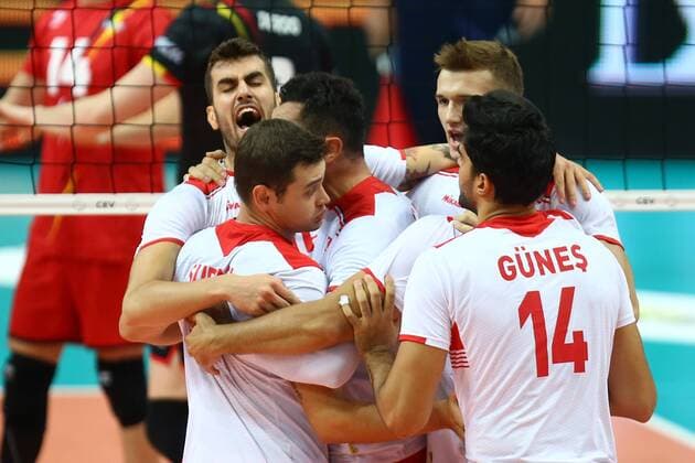 Katowice , Hala Spodek 27.08.2017 siatkowka Mistrzostwa Europy CEV 2017 Faza grupowa , Grupa D Turcja - Belgia NZ radosc , celebration siatkarze Turcja FOT Michal Nowak Newspix.pl Katowice , Spodek s Hall 27.08.2017 sport volleyball 2017 CEV Volleyball European Championship EM Europameisterschaft - Men Preliminary Round Pool D Turkey - Belgium photo by Michal Nowak Newspix.pl --- Newspix.pl  170827MIN006