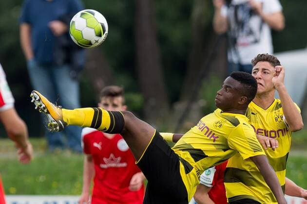 Dortmund, Germany 26.08.2017, B-Junioren Bundesliga West 17 18 4. Spieltag, Hombrucher SV - BV Borussia Dortmund, Youssoufa Moukoko (U-17 BVB) in aktion ( DeFodi001