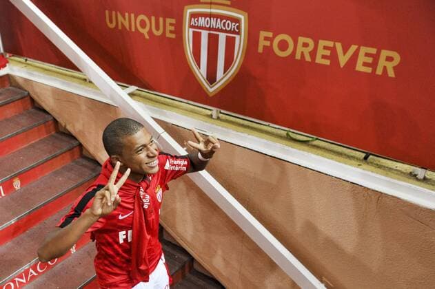 Bilder des Tages - SPORT Kylian Mbappe (AS Monaco) FOOTBALL : AS Monaco vs Olympique de Marseille - Ligue 1 - Monaco - 27 08 2017 NorbertScanella Panoramic 