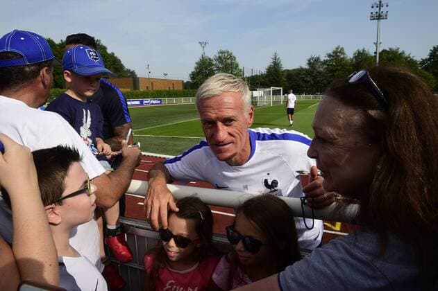 Fußball, Training Nationalteam Frankreich Didier Deschamps (France) - Entraineur FOOTBALL : entrainement des joueurs de l equipe de France a Clairefontaine - 28 08 2017 JBAutissier Panoramic 