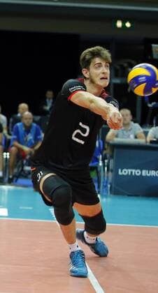 KATOWICE HALA SPODEK 31.08.2017 LOTTO EUROVOLLEY 2017 MECZ MISTRZOSTW EUROPY 2017 SIATKOWKA 1 4 FINALU NIEMCY (czarne) - CZECHY (bialo-niebieskie) NZ Tobias Krick . FOT TOMASZ WANTULA NEWSPIX.PL KATOWICE SPODEK 31.08.2017 VOLEYYBALL MEN S CHAMPIONSCHIP LOTTO EUROVOLLEY POLAND 2017 QUARTERFINAL GERMANY - CZECH REPUBLIC TOMASZ WANTULA NEWSPIX.PL --- Newspix.pl  170831WAN077