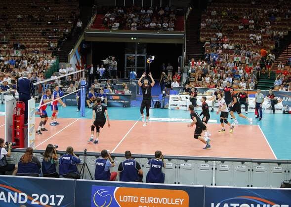 KATOWICE HALA SPODEK 31.08.2017 LOTTO EUROVOLLEY 2017 MECZ MISTRZOSTW EUROPY 2017 SIATKOWKA 1 4 FINALU NIEMCY (czarne) - CZECHY (bialo-niebieskie) NZ hala spodek ilustracja . FOT TOMASZ WANTULA NEWSPIX.PL KATOWICE SPODEK 31.08.2017 VOLEYYBALL MEN S CHAMPIONSCHIP LOTTO EUROVOLLEY POLAND 2017 QUARTERFINAL GERMANY - CZECH REPUBLIC TOMASZ WANTULA NEWSPIX.PL --- Newspix.pl  170831WAN084