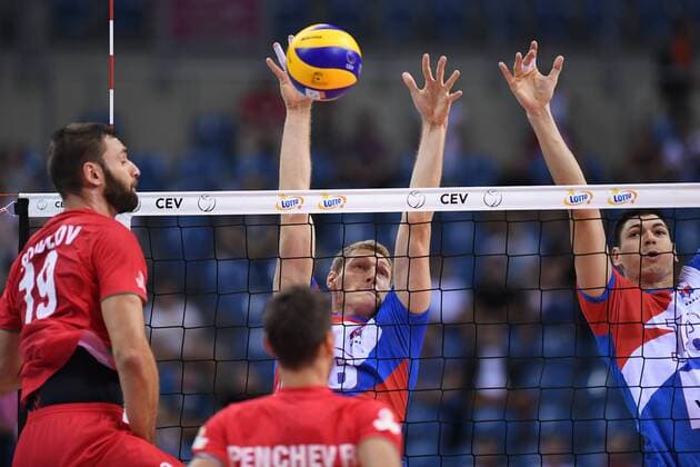 Volleyball EM, Serbien - Bulgarien 2017.08.31 Krakow Siatkowka , Mistrzostwa Europy mezczyzn 2017 , LOTTO Eurovolley Poland 2017 Serbia - Bulgaria N z Tsvetan Sokolov of Bulgaria and Drazen Luburic, Marko Podrascanin of Serbia Foto Krzysztof Porebski PressFocus NEWSPIX.PL 2017.08.31 Krakow Volleyball , CEV Volleyball European Championship EM Europameisterschaft - Men , LOTTO Eurovolley Poland 2017 Serbia - Bulgaria Tsvetan Sokolov of Bulgaria and Drazen Luburic, Marko Podrascanin of Serbia Credit: Krzysztof Porebski PressFocus --- Newspix.pl  20170831PF_KP287