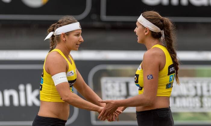 Deutsche smart Beach-Volleyball Meisterschaften Timmendorfer-Strand am 01.09.2017 Julia Grossner (Hamburger SV), Nadja Glenzke (Hamburger SV); Deutsche smart Beach-Volleyball Meisterschaften am 01.09.2017, Ahmann-Hager-Arena, Timmendorfer-Strand. xPWx