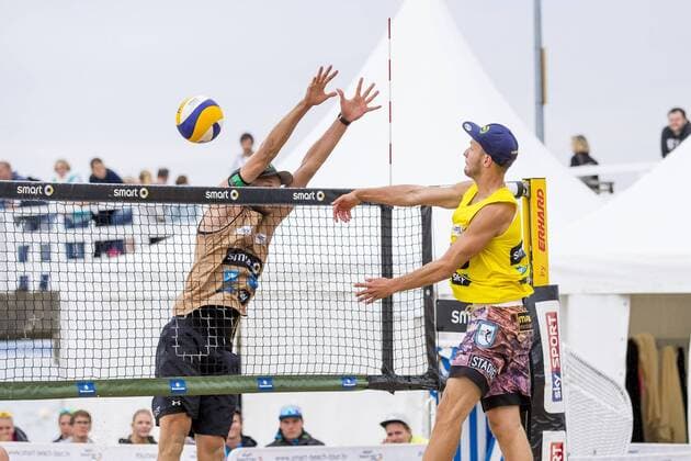 Sebastian Fuchs gegen Armin Dollinger Dollinger Erdmann vs Fuchs Stadie, Deutsche smart Beach-Volleyball Meisterschaften 2017, 01.09.17 Timmendorfer Strand Schleswig-Holstein Germany Copyright: xAgentur54Gradx xChristianxSchaffrathx