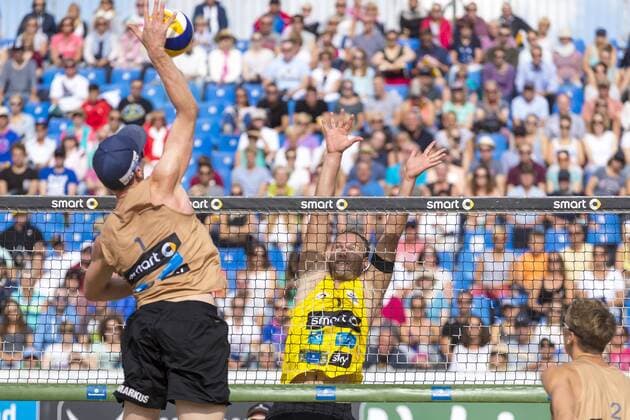 Markus Boeckermann gegen Marcus Popp. Boeckermann Pfretzschner vs Matysik Popp, Deutsche smart Beach-Volleyball Meisterschaften 2017, 02.09.17 Timmendorfer Strand Schleswig-Holstein Germany Ahmann-Hager-Arena Copyright: xAgentur54Gradx xFelixxKoenigx