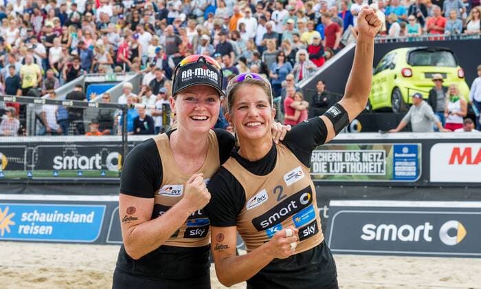 Deutsche smart Beach-Volleyball Meisterschaften Timmendorfer-Strand am 02.09.2017 Julia Sude (VfB Friedrichshafen), Chantal Laboureur (MTV Stuttgart ); Deutsche smart Beach-Volleyball Meisterschaften am 02.09.2017, Ahmann-Hager-Arena, Timmendorfer-Strand. xPWx
