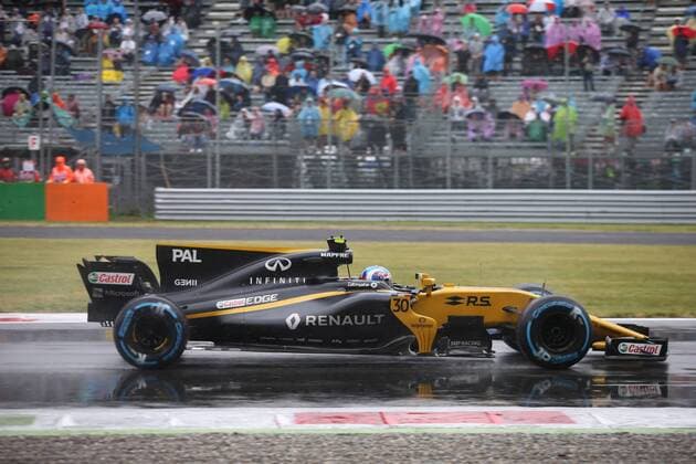02.09.2017- Free practice 3, Jolyon Palmer (GBR) Renault F1 Team RS17 Italian Grand Prix, Monza 31 August - 03 September 2017 02.09.2017- Free practice 3, Jolyon Palmer (GBR) Renault Sport F1 Team RS17 