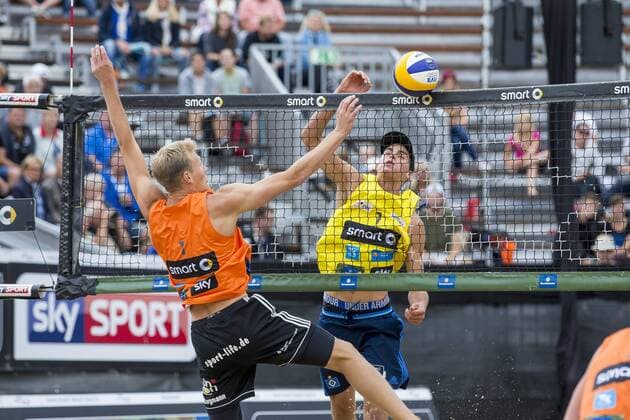 Philipp Arne Bergmann gegen Max Betzien Bergmann Harms vs Betzien Ehlers, Deutsche smart Beach-Volleyball Meisterschaften 2017, 01.09.17 Timmendorfer Strand Schleswig-Holstein Germany Copyright: xAgentur54Gradx xChristianxSchaffrathx
