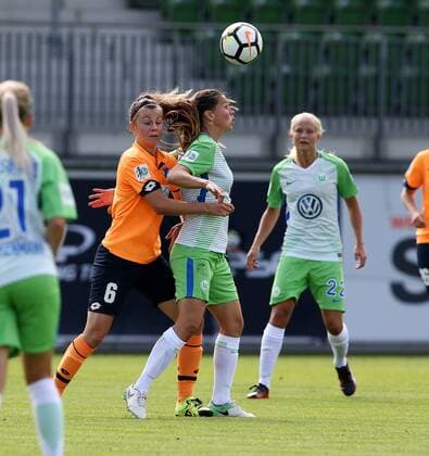 6 Lena Lattwein (Hoffenheim), Sara Bjoerk Gunnarsdottir (VfL Wolfsburg)