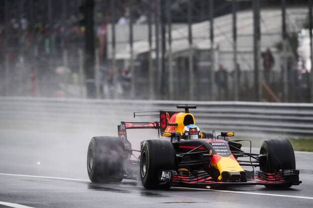 Motorsports: FIA Formula One World Championship WM Weltmeisterschaft 2017, Grand Prix of Italy, 3 Daniel Ricciardo (AUS, Red Bull Racing), Monza Italy xHOCHxZWEIx