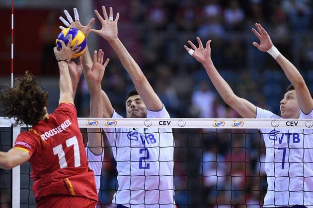 2017.09.02 Krakow Siatkowka , Mistrzostwa Europy mezczyzn 2017 , LOTTO Eurovolley Poland 2017 Rosja - Belgia N z Tomas Rousseaux of Belgium and Ilia Vlasov, Dmitrii Volkov of Russia Foto Krzysztof Porebski PressFocus 2017.09.02 Krakow Volleyball , CEV Volleyball European Championship EM Europameisterschaft - Men , LOTTO Eurovolley Poland 2017 Russia - Belgium Tomas Rousseaux of Belgium and Ilia Vlasov, Dmitrii Volkov of Russia Credit: Krzysztof Porebski PressFocus NEWSPIX.PL --- Newspix.pl FRANCE OUT!  20170902PF_KP243