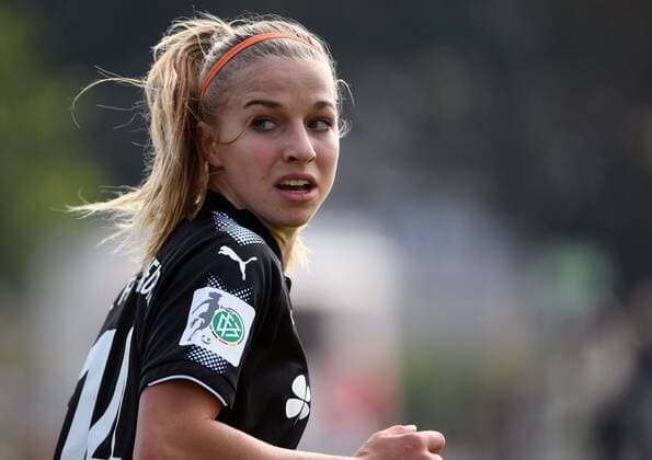 03.09.2017, xblx, Fussball 1.Bundesliga Damen, 1. FFC Frankfurt - 1. FC Koeln, emspor v.l. Jackie Groenen (1.FFC Frankfurt) Frankfurt am Main
