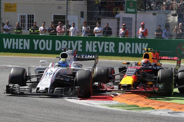 03.09.2017- Race, Max Verstappen (NED) Red Bull Racing RB13 vs Felipe Massa (BRA) Williams F1 Team FW40 Italian Grand Prix, Monza 31 August - 03 September 2017 03.09.2017- Race, Max Verstappen (NED) Red Bull Racing RB13 vs Felipe Massa (BRA) Williams F1 Team FW40 