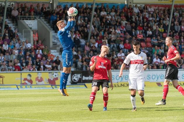 David Yelldell 01 (SG Sonnenhof Großaspach), SG Sonnenhof Grossaspach gegen VFB Stuttgart, Fussball, Testspiel, Laenderspielpause, 03.09.2017, Grossaspach Copyright: xWalther xEibner-Pressefotox EP_swr
