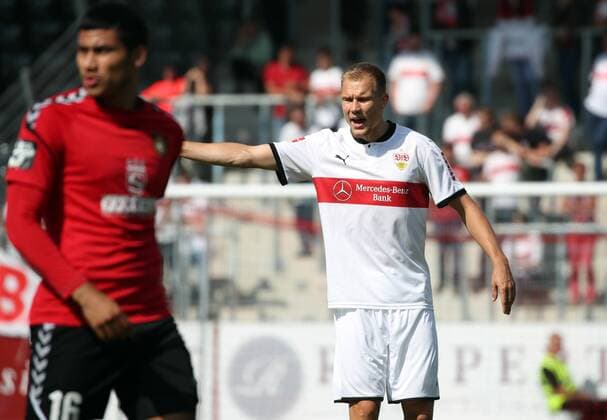 SG Sonnenhof Großaspach - VfB Stuttgart Deutschland, Stuttgart, 03.09.2017, 1. Fussball-Bundesliga, Saison 2017 2018, Testspiel, SG Sonnenhof Großaspach - VfB Stuttgart: Holger Badstuber (VfB Stuttgart).