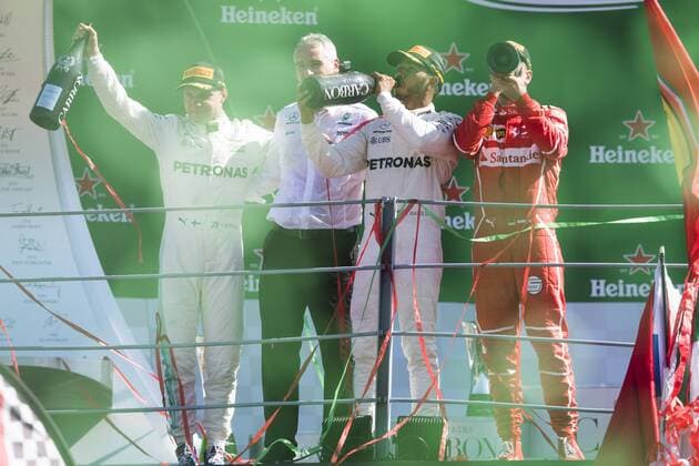 Motorsports: FIA Formula One World Championship WM Weltmeisterschaft 2017, Grand Prix of Italy, 77 Valtteri Bottas (FIN, Mercedes AMG Petronas F1 Team), 44 Lewis Hamilton (GBR, Mercedes AMG Petronas F1 Team), 5 Sebastian Vettel (GER, Scuderia Ferrari), Monza Italy xHOCHxZWEIx