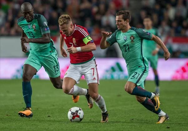September 3, 2017 - Budapest, Hungary - Balazs Dzsudzsak (L) of Hungary in action with Cedric (R) of Portugal during the World Cup qualification match between Hungary and Portugal at Groupama Arena on Nov 03, 2017 in Budapest, Hungary. Hungary v Portugal - FIFA World Cup WM Weltmeisterschaft Fussball 2018 Qualifying  - ZUMAn230 20170903_zaa_n230_375 Copyright: xRobertxSzaniszlox