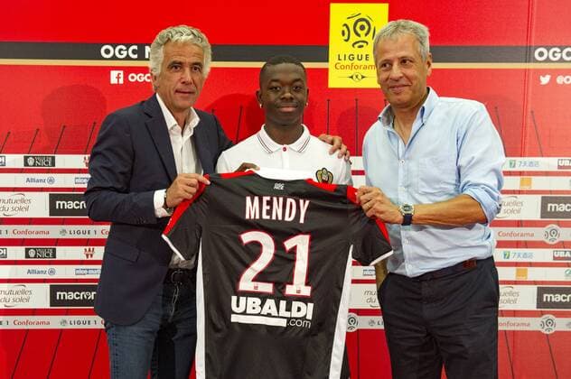 Jean Pierre Rivere (President de l OGC Nice) - Nampalys Mendy (OGC Nice) - Lucien Favre (Entraineur de l OGC Nice) FOOTBALL : Presentation nouvelles recrues OGC Nice -Conference de presse - Ligue 1 - Nice - 04 09 2017 NorbertScanella Panoramic 