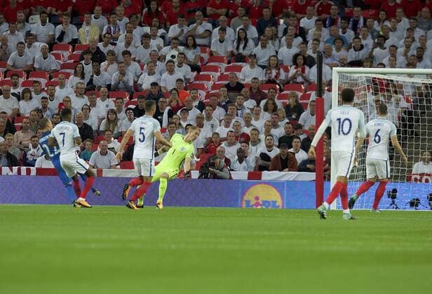 England v Slovakia 2018 FIFA World Cup WM Weltmeisterschaft Fussball Qualifying Stanislav Lobotka of Slovakia (left) scores the opening goal during the 2018 FIFA World Cup Qualifying match at Wembley Stadium, London Copyright: xAlanxStanfordx FIL-10615-0007 UK Newspapers OUT