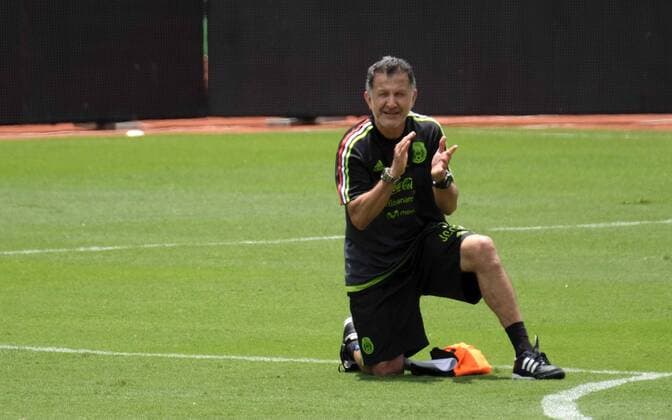 Mexico s coach Juan Carlos Osorio participates in a training session at the National Stadium in San Jose, Costa Rica, 04 September 2017. The national soccer team will face Costa Rica tomorrow for the Russia 2018 World Cup qualifiers. MEXICO S TRAINING SESSION IN SAN JOSE !ACHTUNG: NUR REDAKTIONELLE NUTZUNG!  Copyright: xJeffreyxArguedasx SJS005 20170904-636401611291283645