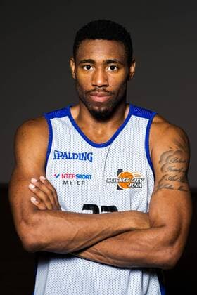 Science City Jena Mannschaft 2017 2018 easycredit BBL am 5. September 2017 Spieler Brandon Spearman, Portrait. Sparkassen Arena