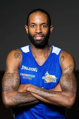 Science City Jena Mannschaft 2017 2018 easycredit BBL am 5. September 2017 Spieler Julius Jenkins, Portait. Sparkassen Arena