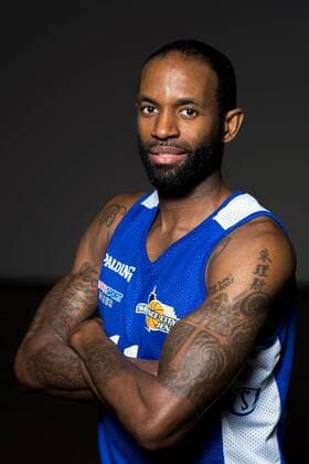 Science City Jena Mannschaft 2017 2018 easycredit BBL am 5. September 2017 Spieler Julius Jenkins, Portait. Sparkassen Arena