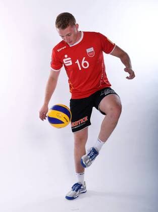 Volleyball 1 Bundesliga Season 2017 2018 Media Day Photo shooting TV Rottenburg 08 09 2017 Amateur footballers and John ELSAESSER Rottenburg
