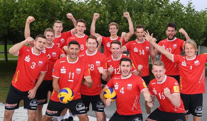 Volleyball 1 Bundesliga Season 2017 2018 Media Day Photo shooting TV Rottenburg 08 09 2017 Team picture TV Rottenburg Philipp Jankowski Friederich Nagel John Idner Faustino Lima Martins Paul Henning Tim Grozer Lars Wilmsen Phillip Trenkler Federico Cipollone John ELSAESSER Ferenc Nemeth and Dirk Flour mountain v left Rottenburg