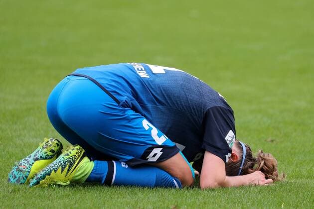 Leonie Pankratz TSG 21 disappointed above The Defeat Disappointment After the Final whistle Loser lost Frustration disappointed pessimistic Football Alliance Women Bundesliga TSG 1899 Hoffenheim 1 FFC Frankfurt xozx