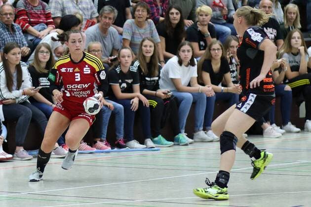 09.09.2017, xavx, Handball Damen, HSG Bensheim-Auerbach - Bad Wildungen Vipers, emspor, v.l. Anja Ernsberger (HSG Bensheim Auerbach Flames) Bensheim-Auerbach *** 09 09 2017 Handball women HSG Bensheim Auerbach Bath Wildungen Vipers emspor v l Anja Ernsberger HSG Bensheim Auerbach Flames Bensheim Auerbach