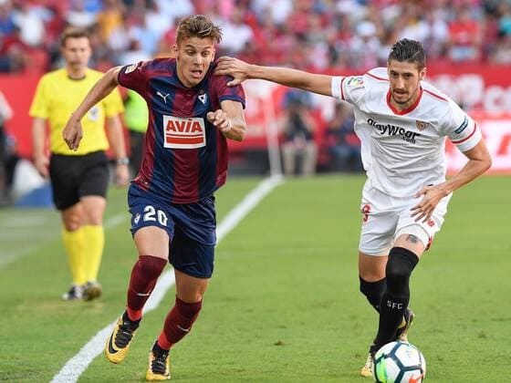 Sevilla, 09 09 2017. Primera Division Spanish League. LaLiga. Estadio Ramon Sanchez Pizjuan. Sevilla FC - Eibar. Escudero (Sevilla FC) and Alejo (Eibar). Sevilla FC - Eibar  x1700402x
