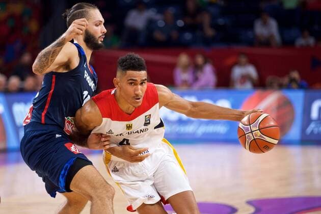 Basketball Istanbul 09 09 2017 Eurobasket 2017 European Championship the men Eighth finals Germany ger France FRA Maodo Lo Germany no 04 Evan Fournier France no 10