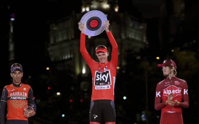 Vuelta, Sieger Christopher Froome auf dem Podium British cyclist Chris Froome of Sky, poses at the podium after winning Spain s Cycling Tour, at the Cibeles Square in Madrid, Spain, 10 September 2017. Spain s Cycling Tour !ACHTUNG: NUR REDAKTIONELLE NUTZUNG!  Copyright: xKikoxHuescax ARR013 20170910-636406763420405829