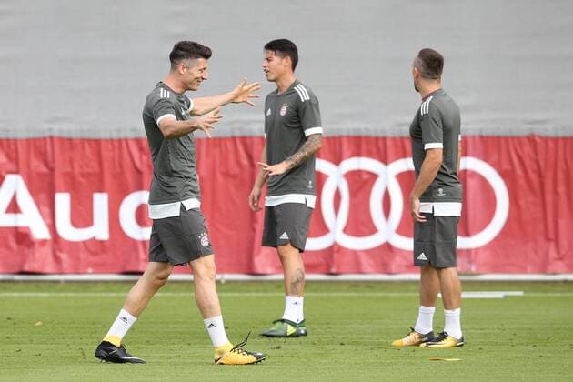 Robert Lewandowski was well mood Training the FC Bavaria Munich at 11 09 2017 to the Line Säbener Road Munich Copyright: xEIBNER MarcelxEngelbrechtx EP_MET