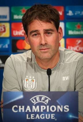 Bilder des Tages - SPORT Anderlecht s head coach Rene Weiler pictured during a press conference PK Pressekonferenz of Belgian soccer team RSC Anderlecht, Monday 11 September 2017 in Munich, Germany. Tomorrow Anderlecht is playing the first game in the group stage (Group B) of the UEFA Champions League competition against German club Bayern Munich. VIRGINIExLEFOUR  x05163049x