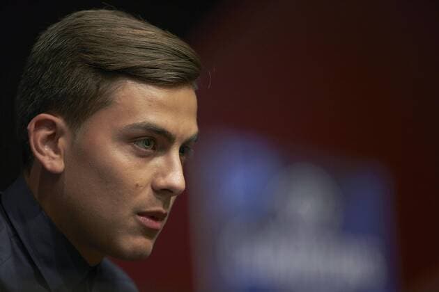 Juventus Argentinian striker Paulo Dybala takes part in a press conference PK Pressekonferenz at the Camp Nou Stadium in Barcelona, Catalonia, Spain, 11 September 2017. Juventus will face FC Barcelona Barca next Wednesday for the first round of the Champions League. Press conference of Juventus in Barcelona !ACHTUNG: NUR REDAKTIONELLE NUTZUNG!  Copyright: xAlejandroxGarcíax SJD006 20170911-636407573256773206