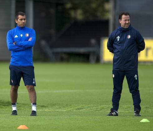 12-09-2017 VOETBAL: TRAINING FEYENOORD: ROTTERDAM Giovanni van Bronckhorst, coach Feyenoord , Jean-Paul van Gastel Foto: SCS Michel Utrecht xVIxVIxImagesx xSoenarxChamidxsportfotografiexIVx 8724703