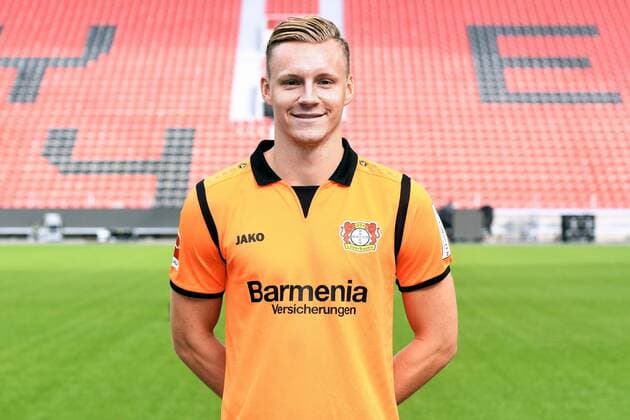 Football ger 1 BL Portrait session 2017 2018 Bayer Leverkusen Bernd Leno Lev Single Portrait Portrait
