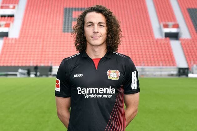 Football ger 1 BL Portrait session 2017 2018 Bayer Leverkusen Julian Baumgartlinger Lev Single Portrait Portrait