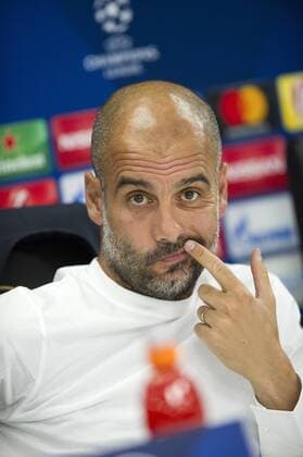 12-09-2017 VOETBAL: PERSCONFERENTIE MANCHESTER CITY: ROTTERDAM Josep Pep Guardiola Foto: SCS Michel Utrecht xVIxVIxImagesx xSoenarxChamidxsportfotografiexIVx 8725427