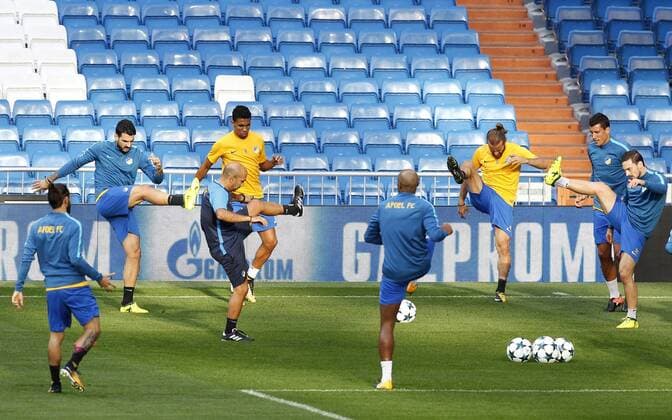 Apoel FC s players participate in a trainign session at the Santiago Bernabeu stadium in Madrid, Spain, 12 September 2017. Apoel FC will face Real Madrid tomorrow for the first round of the UEFA Champions League. Apoel FC s training session !ACHTUNG: NUR REDAKTIONELLE NUTZUNG!  Copyright: xJavierxLopezx MAD002 20170912-636408451296389938