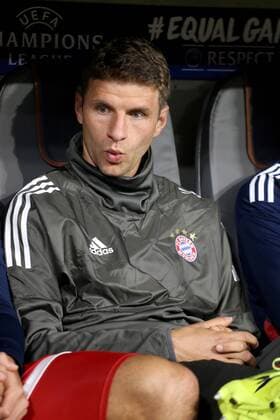 Thomas Mueller FC Bavaria Munich 25 on the Bank FC Bavaria Munich vs RSC Anderlecht Champions League Football 12 09 2017 Football 12 09 2017 Munich Copyright: xLanger Eibner-Pressefotox EP_HLR