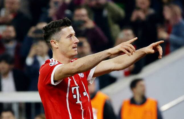 Munich Football UEFA Champions League Bavaria Munich vs RSC Anderlecht cheering Robert Lewandowski Bavaria After his goal to 1 0