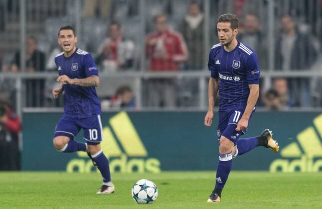 SOCCER - CL, Bayern vs Anderlecht MUNICH,GERMANY,12.SEP.17 - SOCCER - UEFA Champions League, group stage, FC Bayern Muenchen vs RSC Anderlecht. Image shows Alexandru Chipciu (Anderlecht). GEPAxpictures xMarkusxFischer
