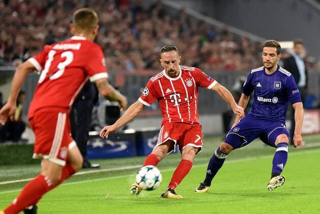 Franck Ribery FC Bavaria Munich Alexandru ukkan Chipciu RSC Anderlecht Germany Munich Sports Football UEFA Champions League Matchday 1 FC Bavaria Munich vs RSC Anderlecht at 12 09 2017 Alliance Arena